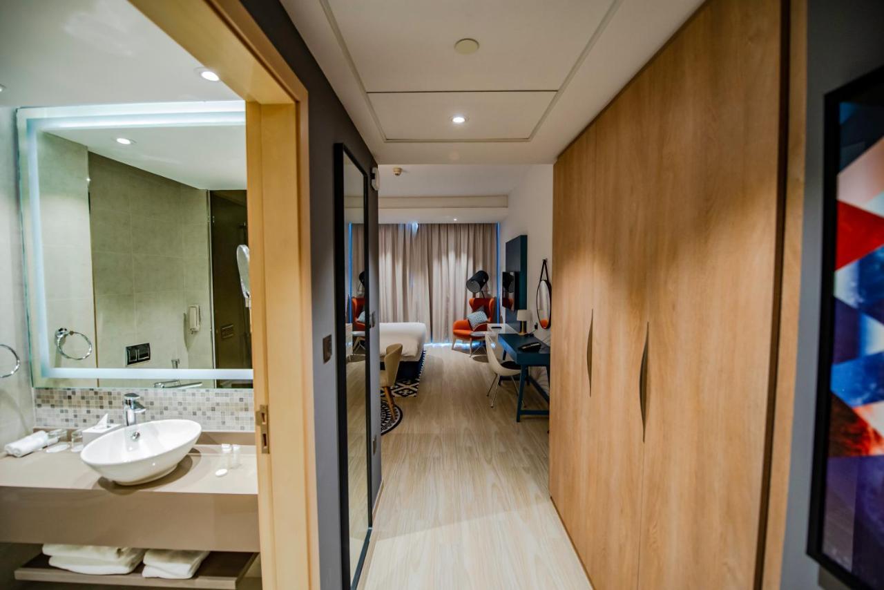 La Vie Gardens Hotel Apartments 迪拜 外观 照片